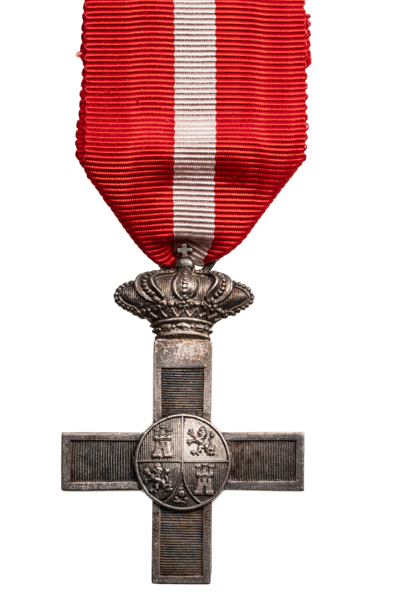 Medal of Military Merit for Troops: Breast Badge, 54x38 mm, Silver, suspension with crown, ring and original ribbon. Extremely fine, with superb patina! I