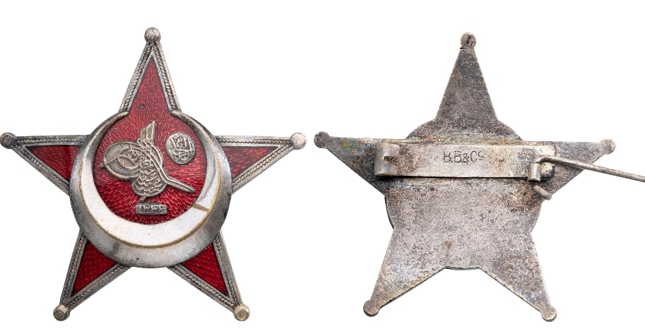 Gallipoli Star, 1915: Breast Star, 57 mm., Silver, enameled, horizontal pin on reverse, maker's mark "BB&Co.", extremely fine condition! I