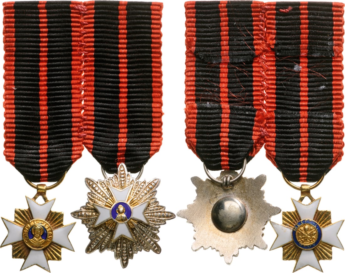 ORDER OF SAINT SYLVESTER: Group of Miniatures for the Grand Cross. Badge, 33 mm, in gilt Silver and enamels. Breast Star, 33 mm, in Silver, the centre in gilt silver and enamels, both pieces mounted together, with original, mi