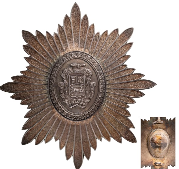 Order of the Libertador, instituted in 1880: Grand Officer Star, instituted in 1880. Breast Star, 84x79 mm, Siver by "La Royale - Rio", large pin on reverse. Extremely fine! I