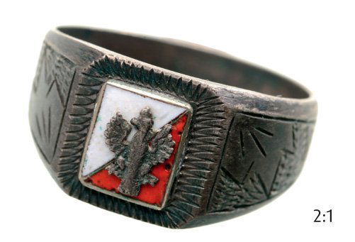 OFFICER'S IN EXIL, WW2 RING (1 of 1)