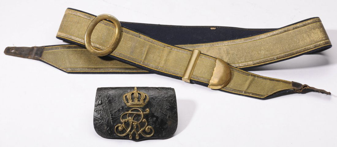 Cartridge box with belt (ledunca) (1 of 1)