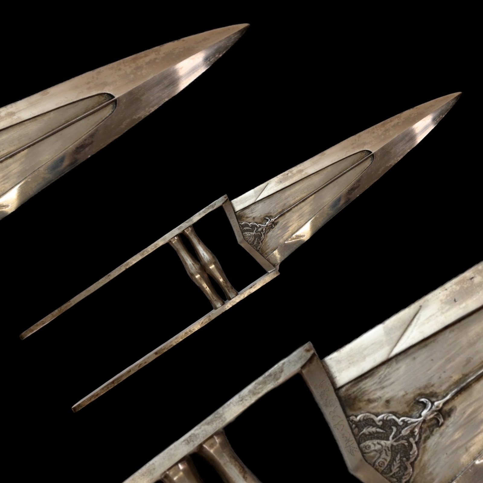 Beautiful 18th century South Indian Katar dagger. Bikaners arsenal: Beautiful 18th century South Indian Katar dagger. Bikaners arsenal. Rare! Length - 47cm