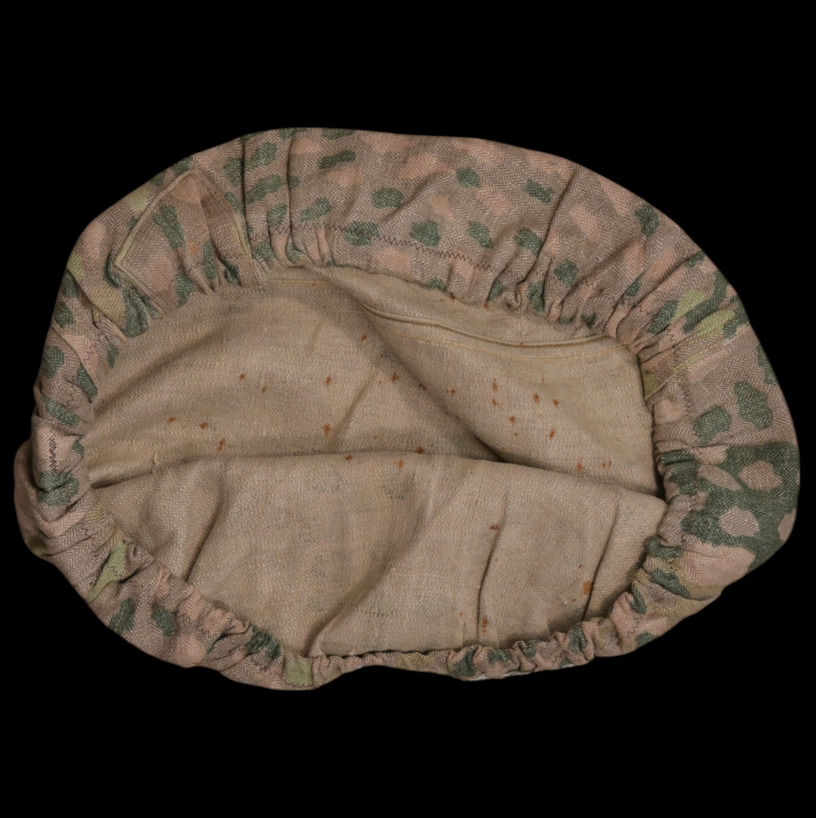 Rare WWII Nazi German Camouflage cover for Waffen SS helmet.: Rare WWII Nazi German Camouflage cover for Waffen SS helmet. Cover is a cotton/rayon blend, fabric has an HBT, (Herring Bone Twill), weave and machine printed dot pattern camouflage to the exterior. A