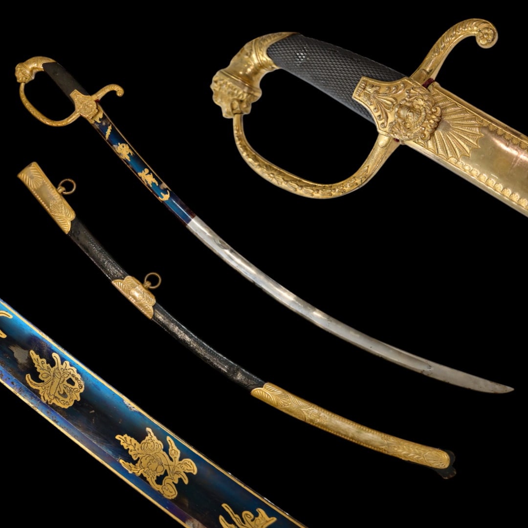 A French First Empire Napoleonic Senior Officer's Saber, gilt mount.: A French First Empire Napoleonic Senior Officer's Saber, gilt mount. A bronze hilt chased and gilded on the model of the sabers of generals of the Manufacture de Versailles. Guard with a branch richly