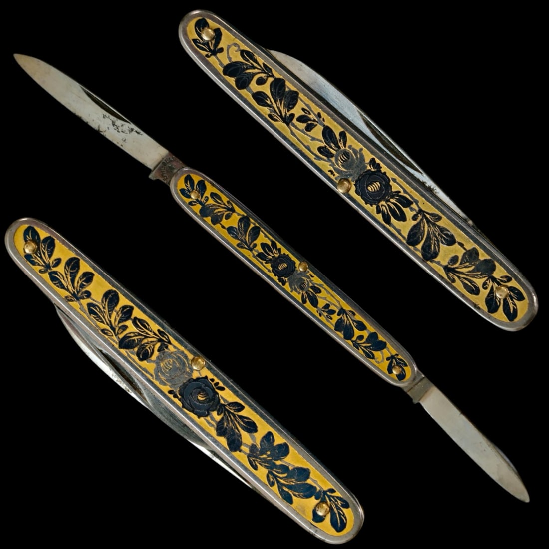 An Blued and Gilt Folding Pocket Knife by Emil Olsson, Eskilstuna, Early 20th Century. (1 of 6)
