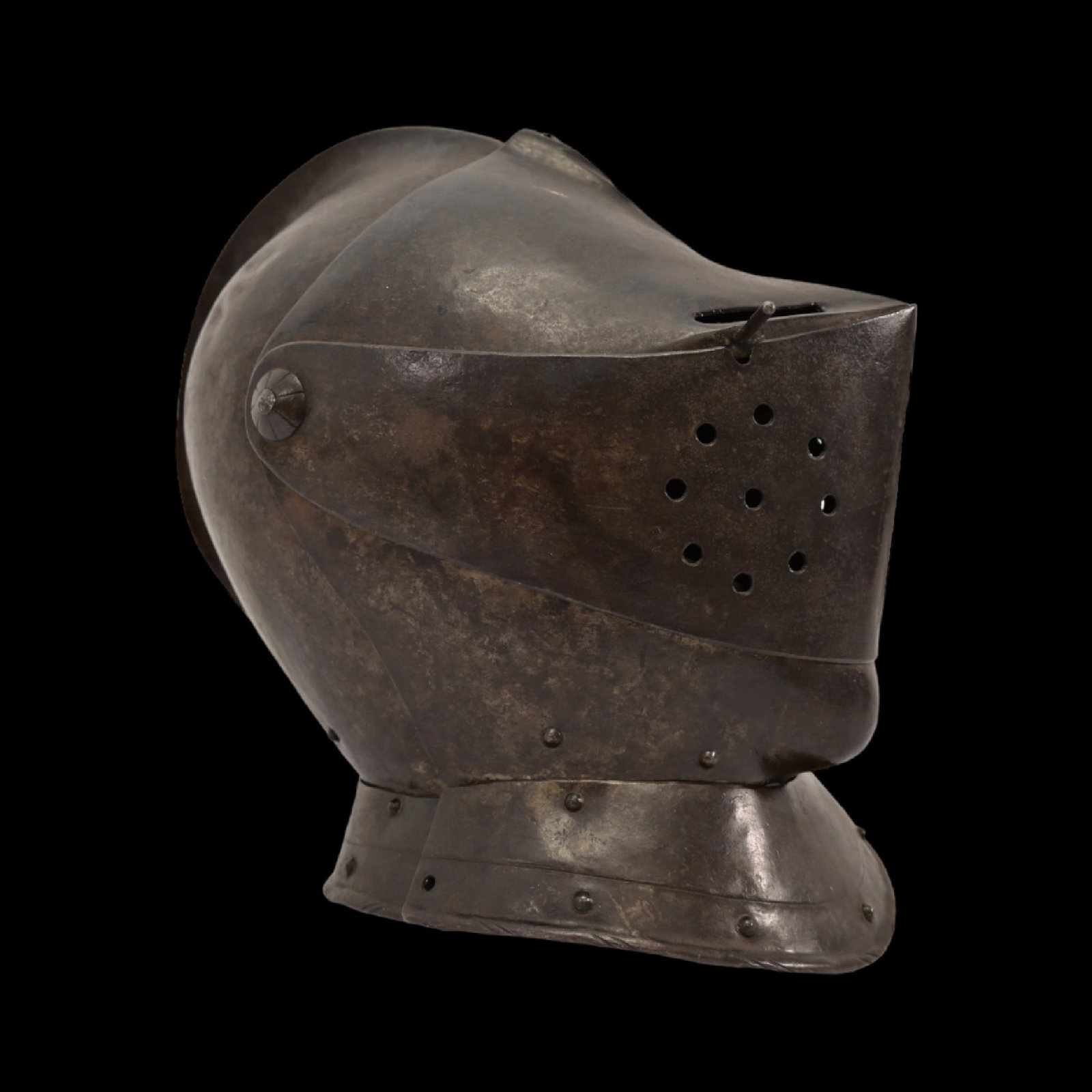 A FORGED GERMAN CLOSE HELMET, 16TH-19TH CENTURY (1 of 13)
