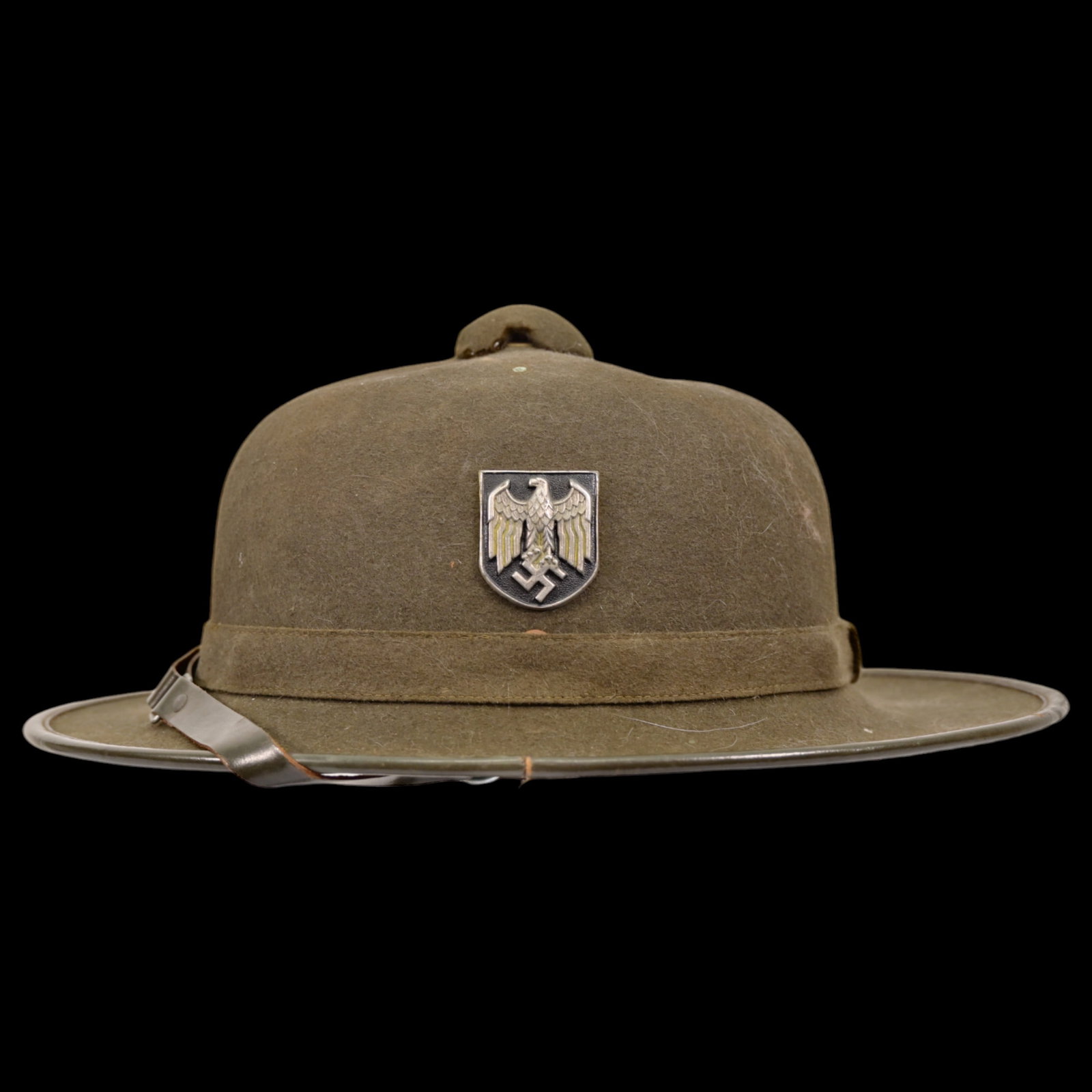 WWII Nazi German Pith helmet of the DAK (German Africa Corps), 2nd model. (1 of 12)