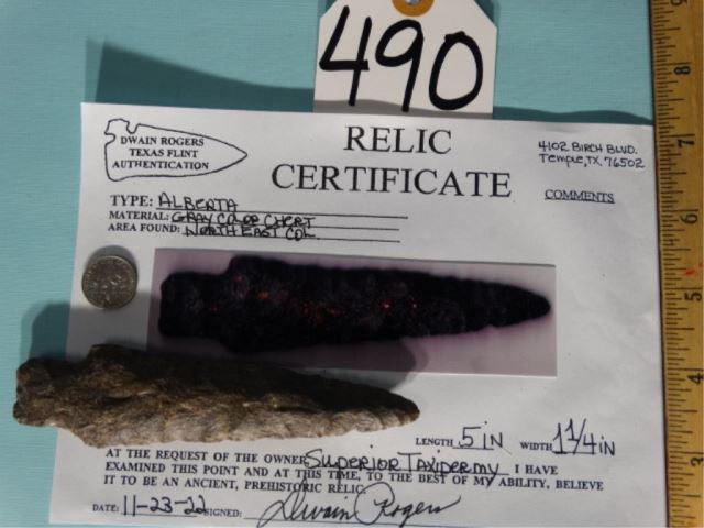 Alberta Paleo Spear Point Arrowhead w/Rogers COA: This type is also made by the Cody Complex people along with the Scottsbluff. This Alberta was recovered from Northeast, Colorado. It measures 5" long and it is 1 1/4" wide. The Overstreet Book of Art