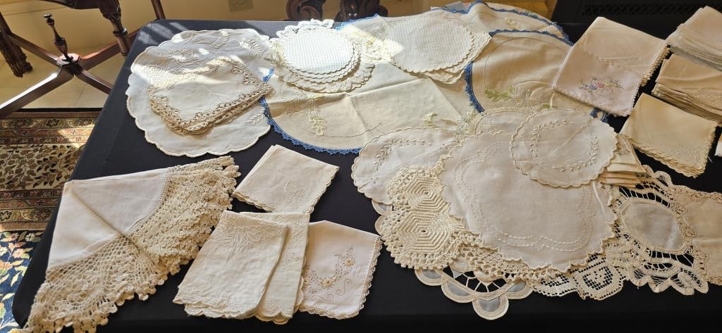 Table Linens - Doilies, Small Napkins, Dresser (1 of 7)