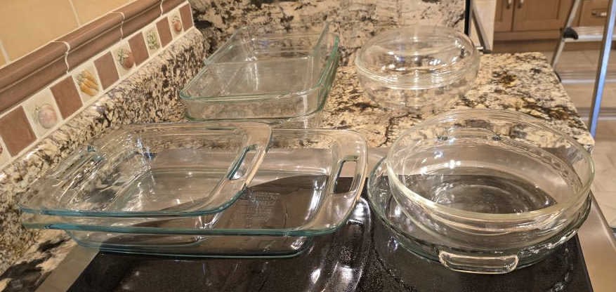 Pyrex Dishware: Rectangle, Square, Round, Covered Round & Pie