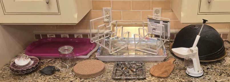 Cherry Pitter, Trays, Food Covers, Shell Plates,: Trivets, Scoops, Pan or Tray Storage Organizers
