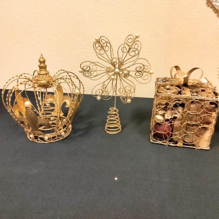 Christmas Tree Star, Angel & Decorative Boxes: Christmas Tree Star, Angel & Decorative Boxes