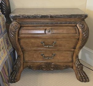 European "Old World" styling tied together by featuring a Lion's paw motif. Beautifully crafted in