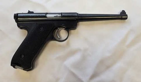 Strum Ruger & Co., Southport, CT USA; S/N: 185126