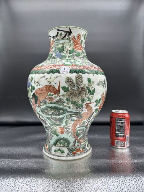 Chinese Antique 18th Century Kangxi Multicolored Large Vase (1 of 20)