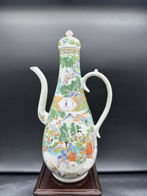 Chinese Antique 19th Century Five Colored Wine Jug: This is a Chinese Antique 19th Century Wucai Wine Jug. During the Xianfeng period. The jug body is all painted with characters and war stories. Pastel beautiful color and tall body century. Rare colle
