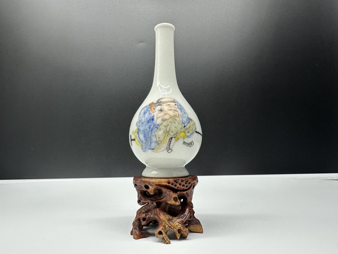 Antique Chinese Republican Period Pastel Small Vase (1 of 10)