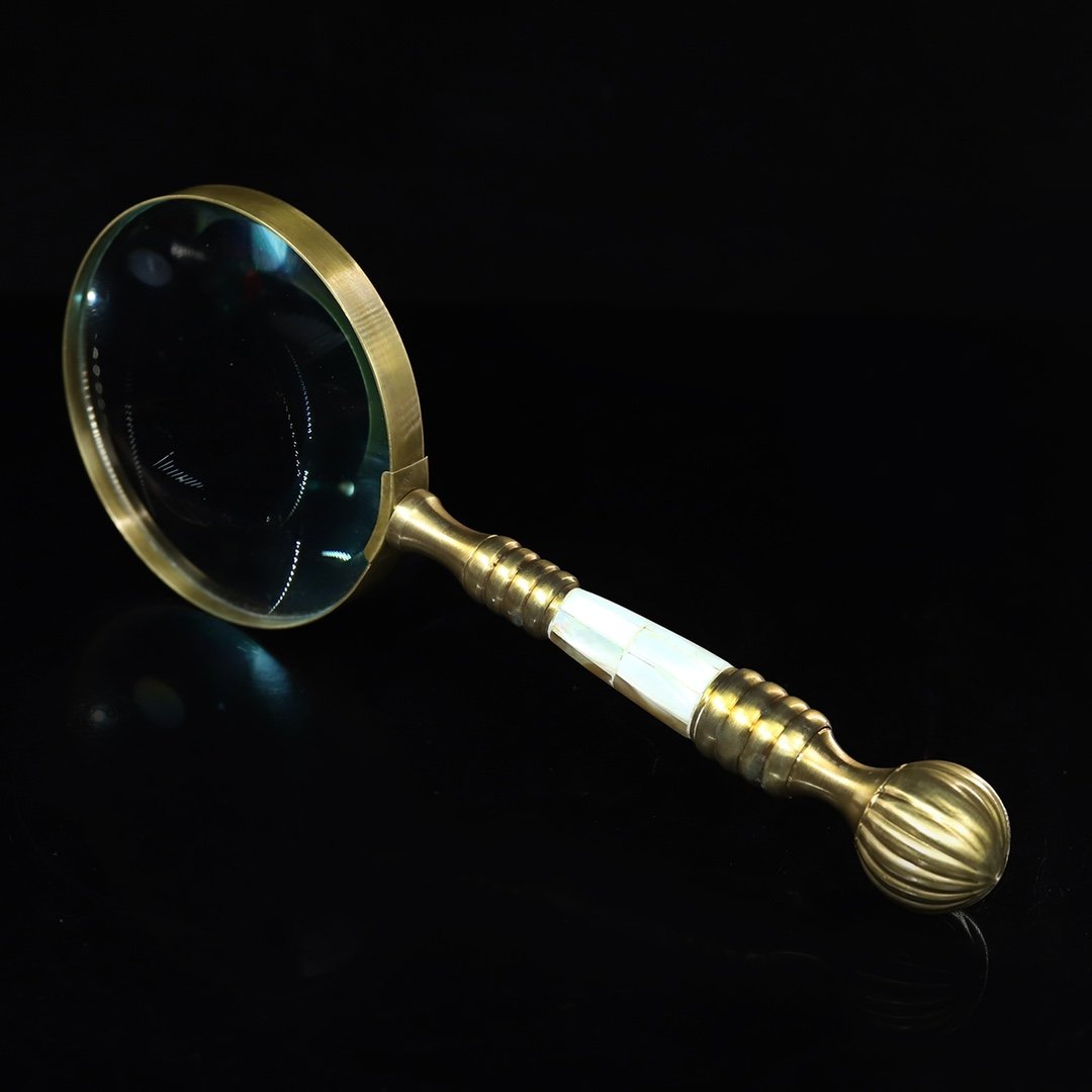 Old Tibetan Copper Round Handle Inlaid Color Shell Copper Magnifying Glass (1 of 9)