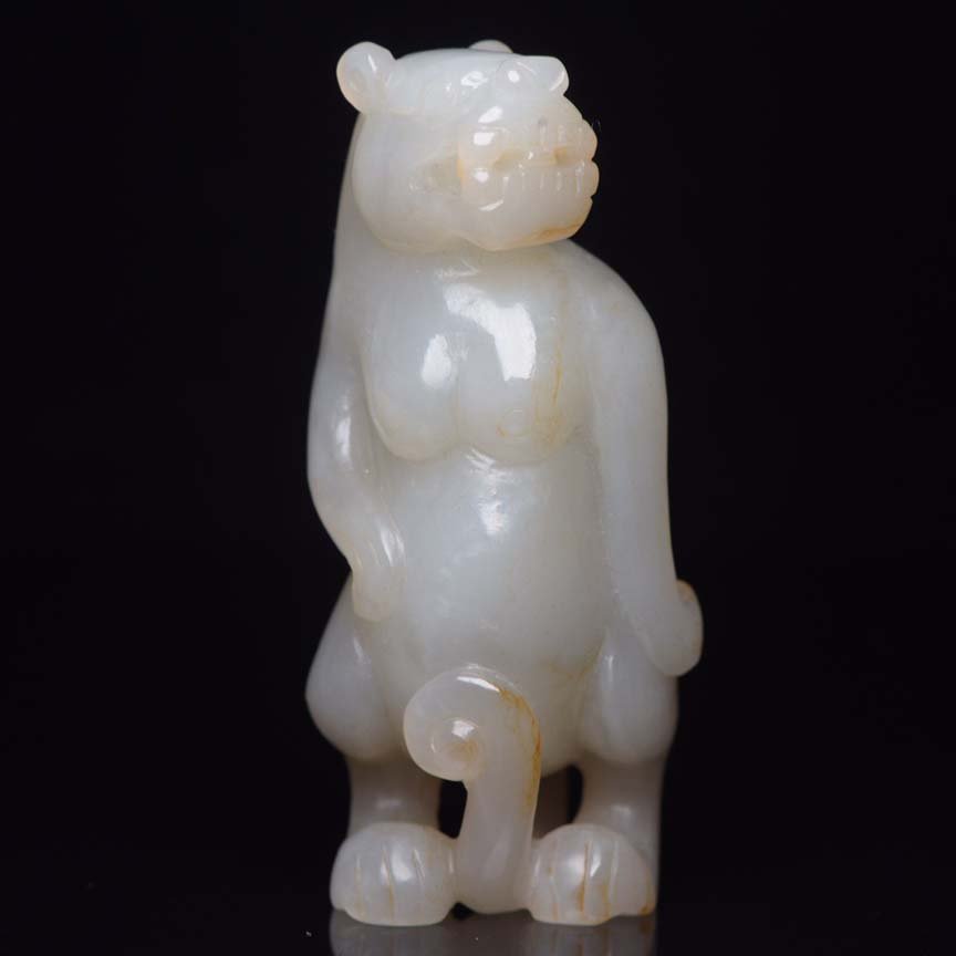 Hetian jade bear (1 of 9)