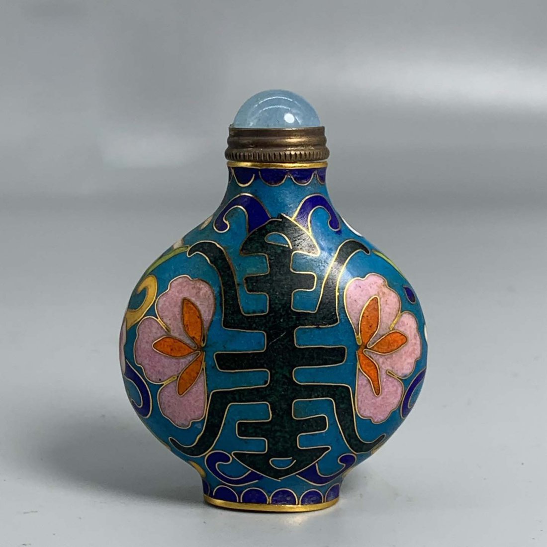 Cloisonne cloisonnÃ© enamel snuff bottle: Cloisonne cloisonnÃ© enamel snuff bottle