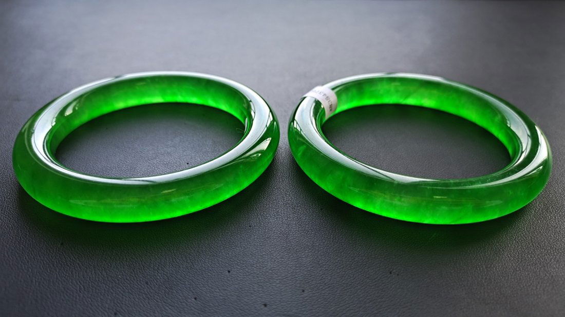 Imperial jade bracelet discount