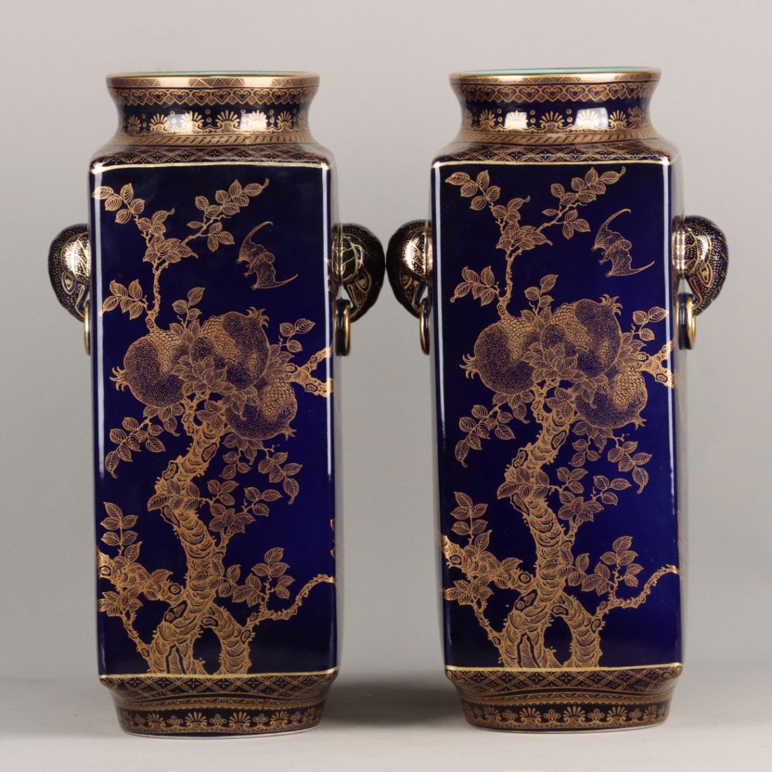Qing Yongzheng gilt Multiple children and multiple blessings A pair of elephant ear square vases wit (1 of 9)