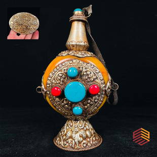 Purely handmade beeswax covered silver inlaid turquoise snuff bottle: Purely handmade beeswax covered silver inlaid turquoise snuff bottle