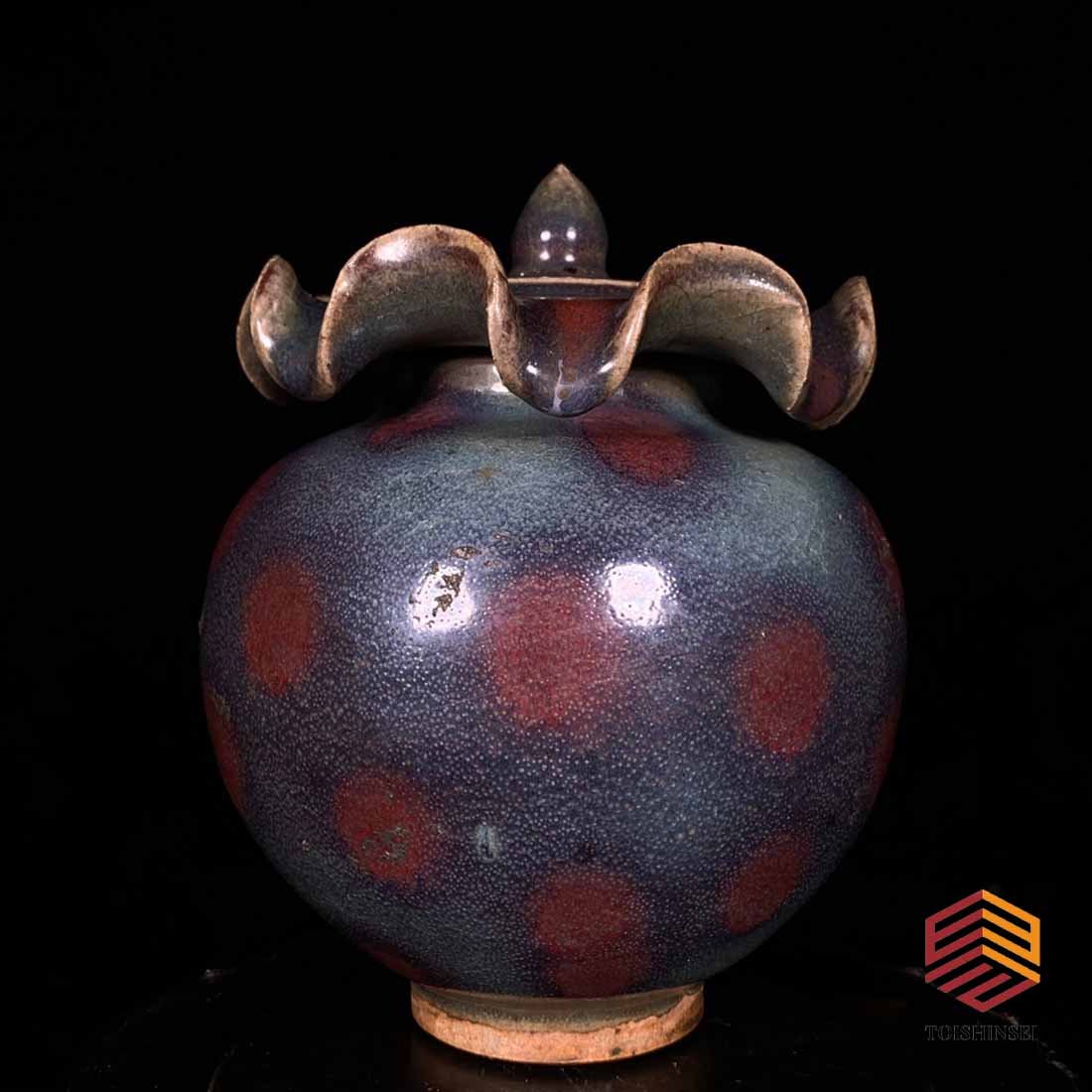 Song Jun kiln lotus leaf covered jar (1 of 9)