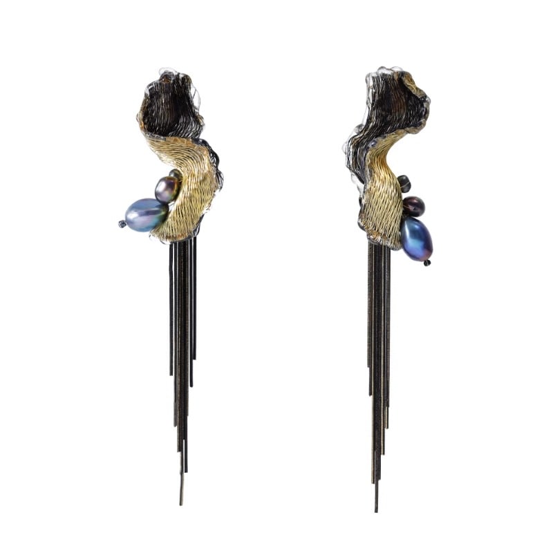 Black gold flower series high-end natural special-shaped pearl tassel earrings long style (1 of 2)