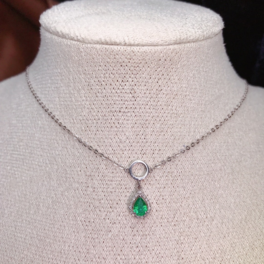 18K Natural Emerald Clavicle Necklace with South African Diamonds (1 of 4)