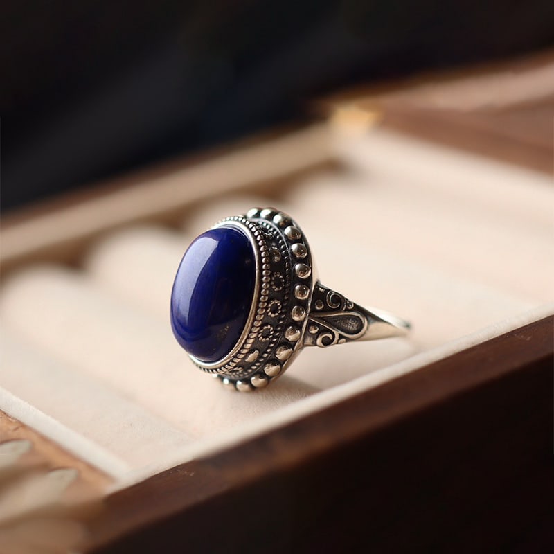 Thai silver craft natural lapis lazuli egg-shaped ring (1 of 4)