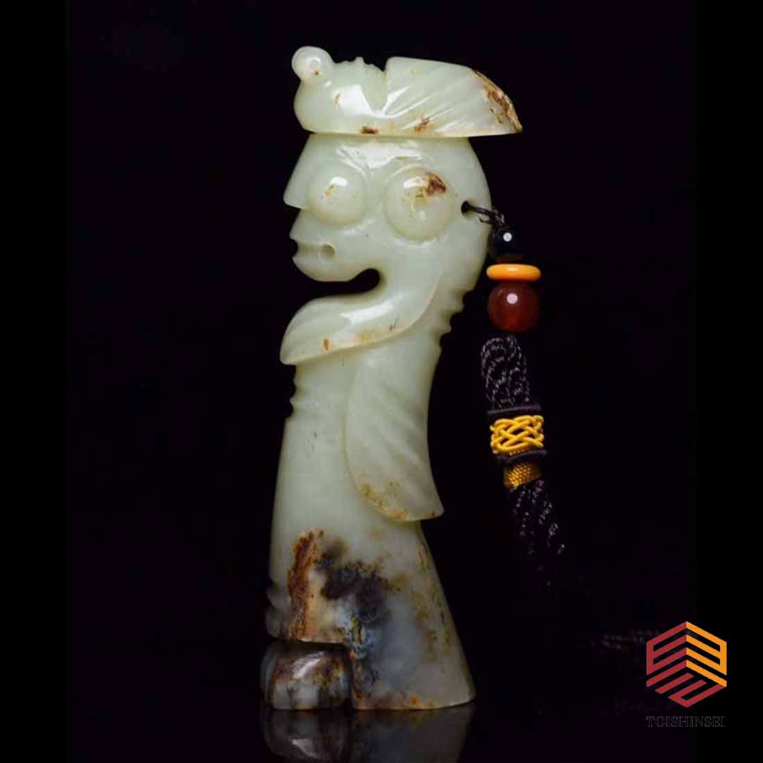 Hetian Jade Orc: The jade quality is warm and delicate, the color is natural, the knife skills are expert, the leather shell is first-class in pulp, the carvings are vivid, the lines are smooth, and the appearance is