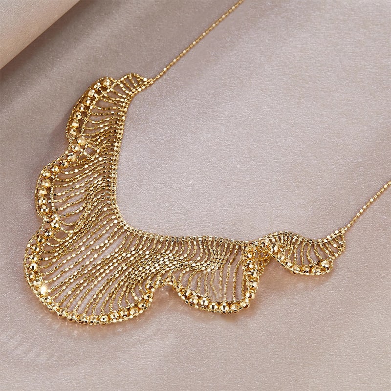 18K gold necklace for women, Italian gold beauty goddess lace woven flower collarbone chain: 18K gold necklace for women, Italian gold beauty goddess lace woven flower collarbone chainSize: Length 45cmProduct Material: 18K Gold