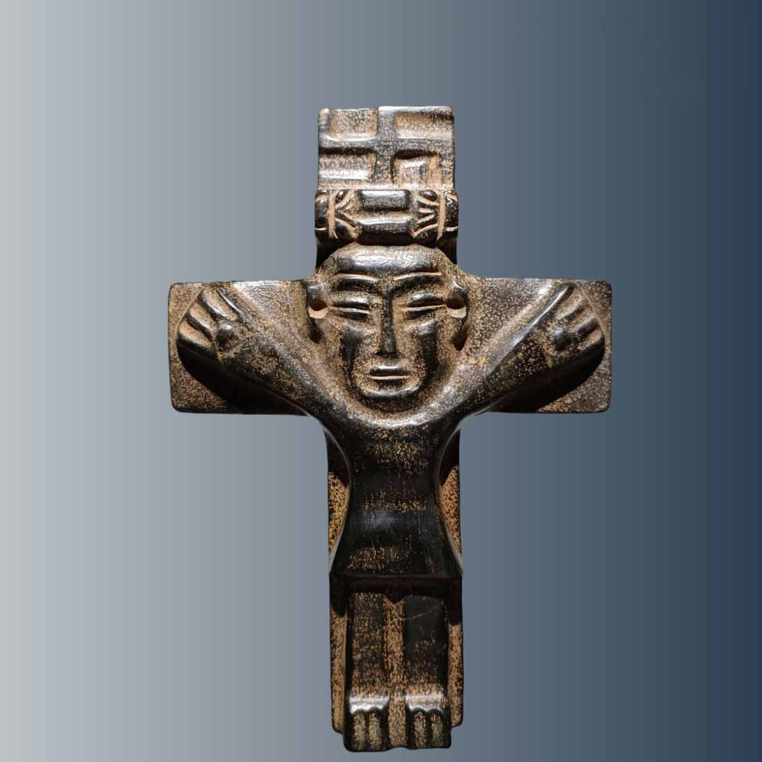 Old collection of meteorite [cross] ornaments, very rare: Old collection of meteorite [cross] ornaments, very rare. High?26CM wide?18CM Weight: 310g