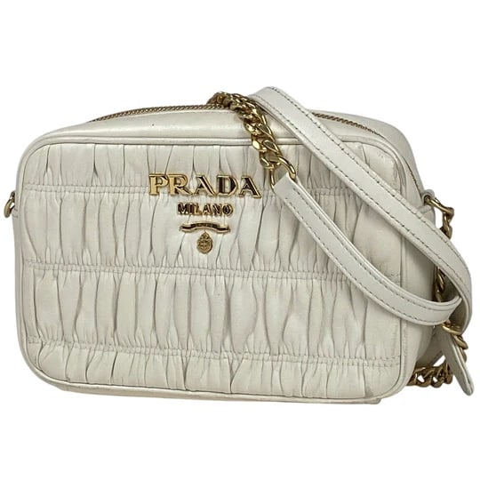 Prada Logo Chain Shoulder Bag Nappa Gaufre Pleated Single [Used]: Prada Logo Chain Shoulder Bag Nappa Gaufre Pleated Shoulder Bag Leather White 1BH112 Women's [Second-hand] Because it is a second-hand product, it is not verified and cannot be returned or exchanged W
