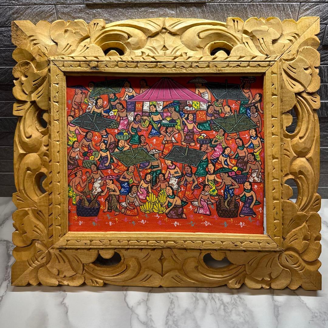 Bali souvenirs, Ubud, paintings, wooden picture frames: I bought it from a gallery in Ubud, Bali, and framed it when I got home, but kept it in storage without displaying it. No sun damage and in good condition.The item will be packaged and shipped in card