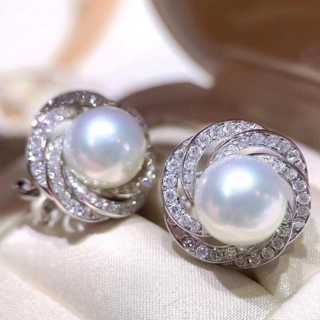 14k gold filled natural freshwater pearls: 14k gold filled natural freshwater pearls