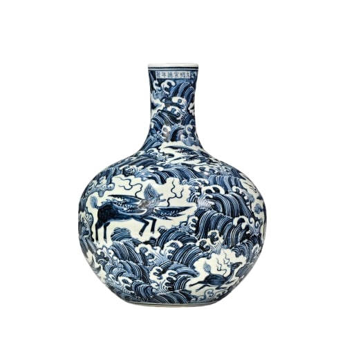 [Made in the Xuande period of the Ming Dynasty style] Blue and white celestial globe vase with a (1 of 9)