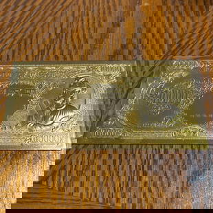 Gold-plated 10,000 yen Samurai coin 24KJP: Gold Plated 10,000 Yen Samurai Coin 24KJP Product Description A gold plated 10,000 yen coin with a samurai image on it. Type: Ancient Coin Value: 10,000 Yen Material: Gold Plated Design: Samurai Portr