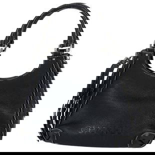 Chanel Logo Shoulder Bag Shoulder Handbag Tassel Shoulder Bag Leather Black Women's [Second-hand]: Chanel Logo Shoulder Bag Shoulder Handbag Tassel Shoulder Bag Leather Black Women's [Second-hand] Because it is a second-hand product, it is not verified and no returns or exchanges are accepted