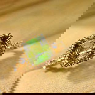 18k mint green tourmaline ring: 18k mint green tourmaline ring, main stone 3.63 carats, gold weight 2.124g, white sapphire 0.232ct.