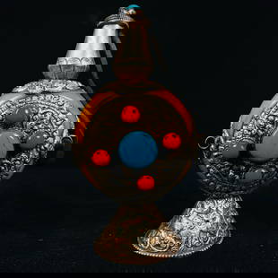 Chinese Antiques - Large Tibetan Handmade Beeswax Silver-Inlaid Turquoise Snuff Bottle: Chinese Antiques - Large Tibetan Handmade Beeswax Silver-Inlaid Turquoise Snuff Bottle. "Snuff bottles have been a common and elegant item on the desks of scholars since the Qing Dynasty. They are not