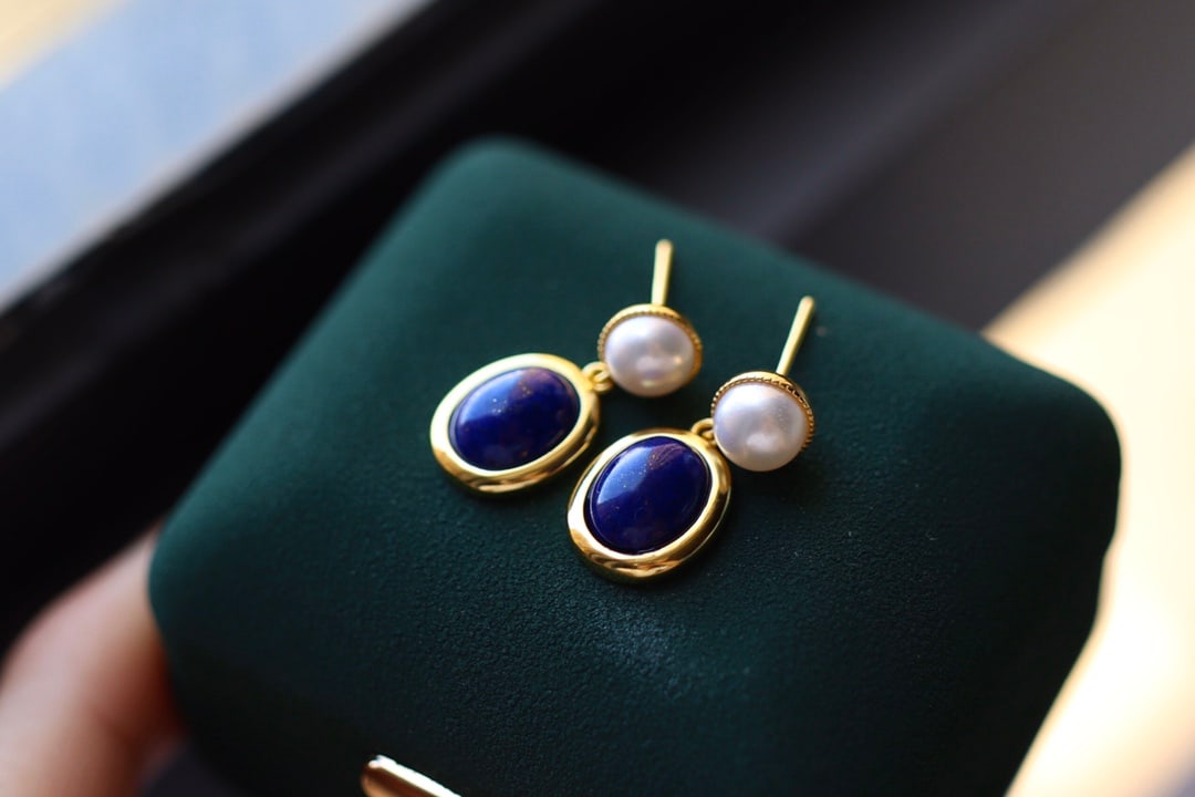 Natural lapis lazuli + pearl earrings (1 of 8)