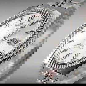 Seiko 5 Sportsmatic Deluxe Automatic Day-Date Watch with 25 Jewels: The 5 Sportsmatic Deluxe automatic wristwatch (Model 7619-9040) is a vintage model from the 1960s, a retro version of the 'SEIKO 5 Sportsmatic Deluxe'.It is equipped with a 25-jewel automatic movement