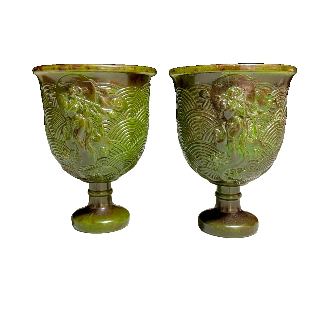 Hetian Jade Eight Immortals Figure Jade Goblet: Ancient Hetian nephrite Eight Immortals figure jade wine cup, 8×6 cm, net weight 240 grams, with fine texture and well-preserved. Freight: 1.International Shipping: Foreign shipping costs are determi