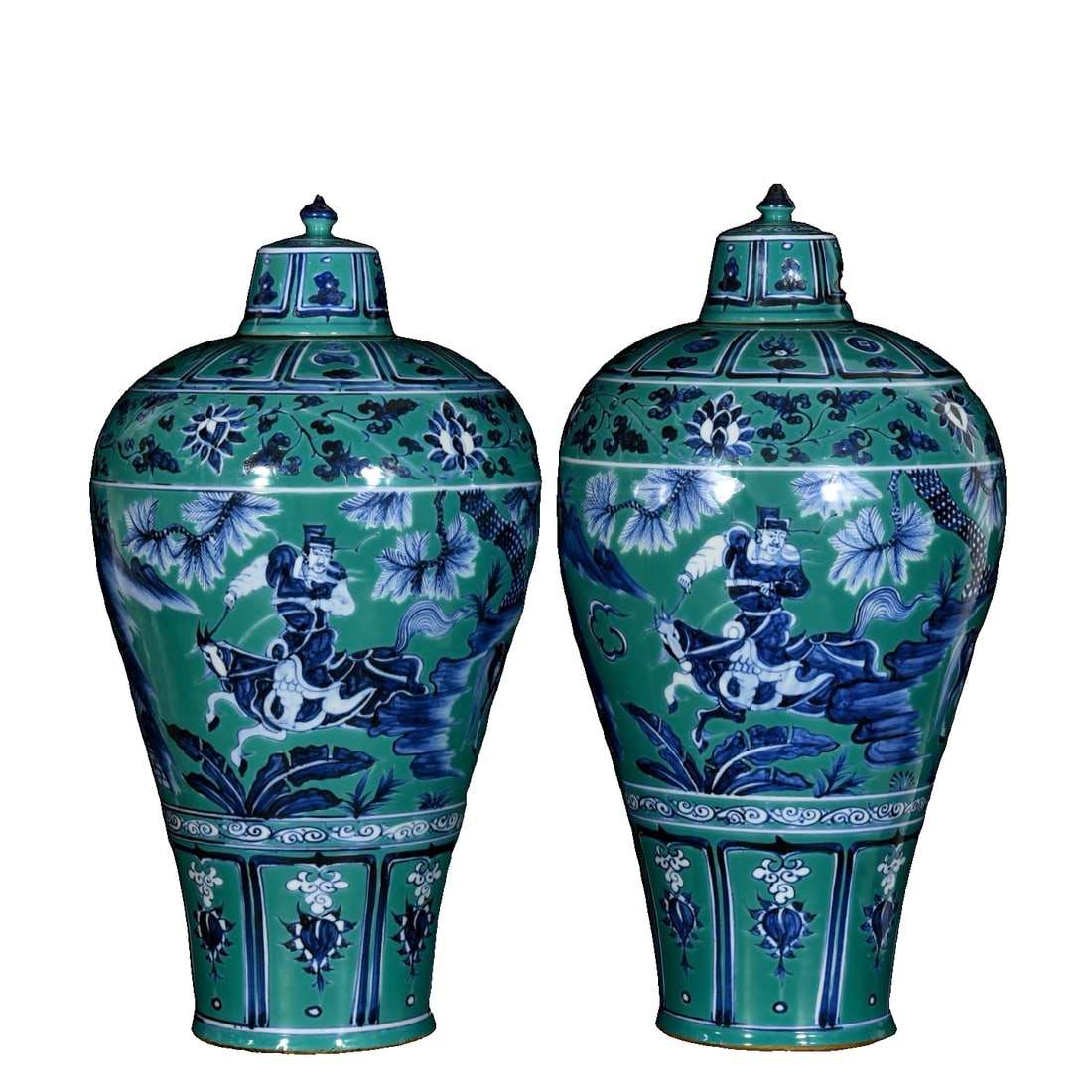 A pair of meiping vases with a story design featuring Xiao He chasing Han Xin under the moonlight,: This is a pair of underglaze blue porcelain vases with a story of Xiao He chasing Han Xin under the moonlight, in the style of the Yuan Dynasty. The vases measure 47×26 centimeters. The body of the v