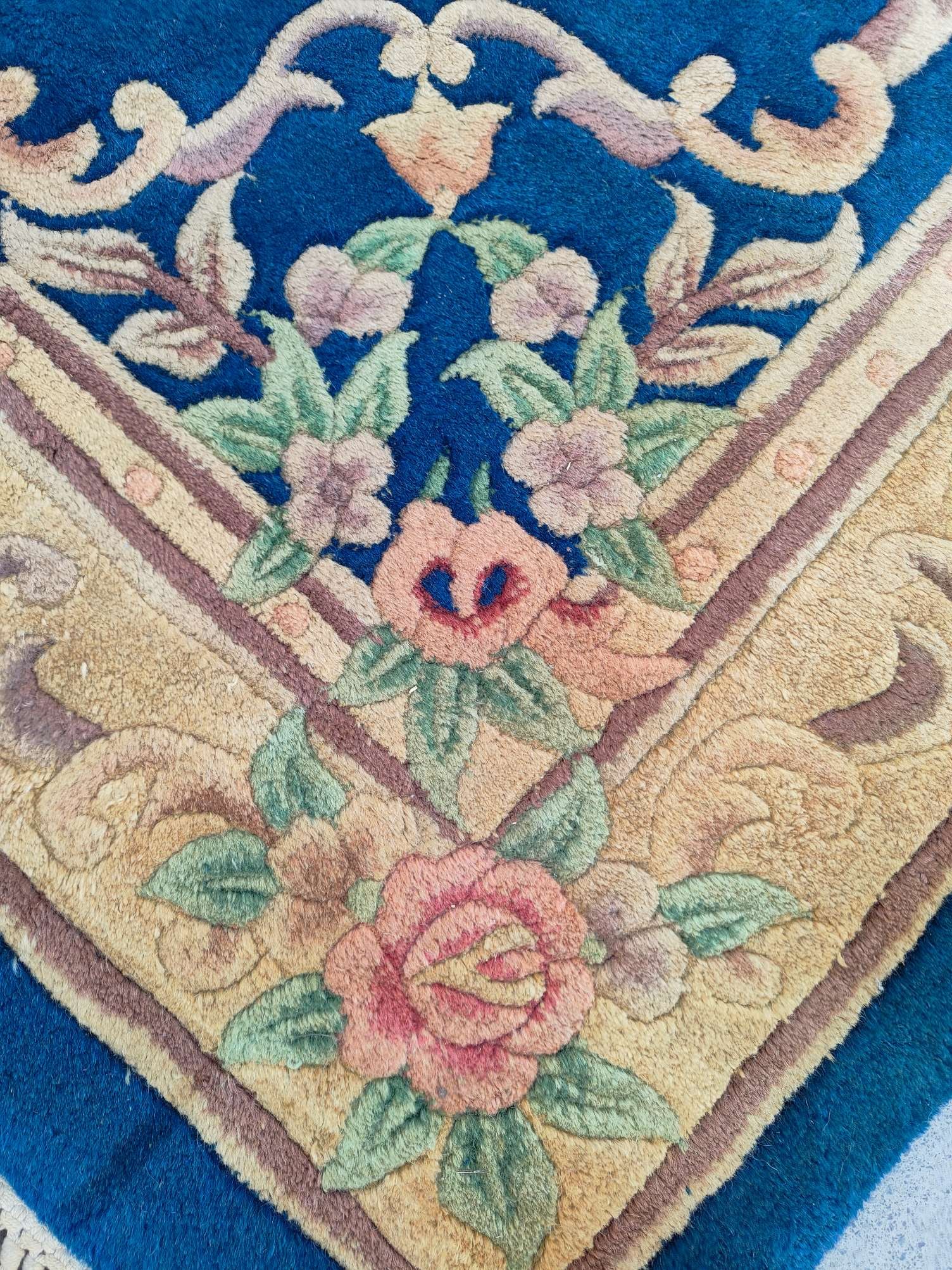 Large rectangular old wool carpet - 7