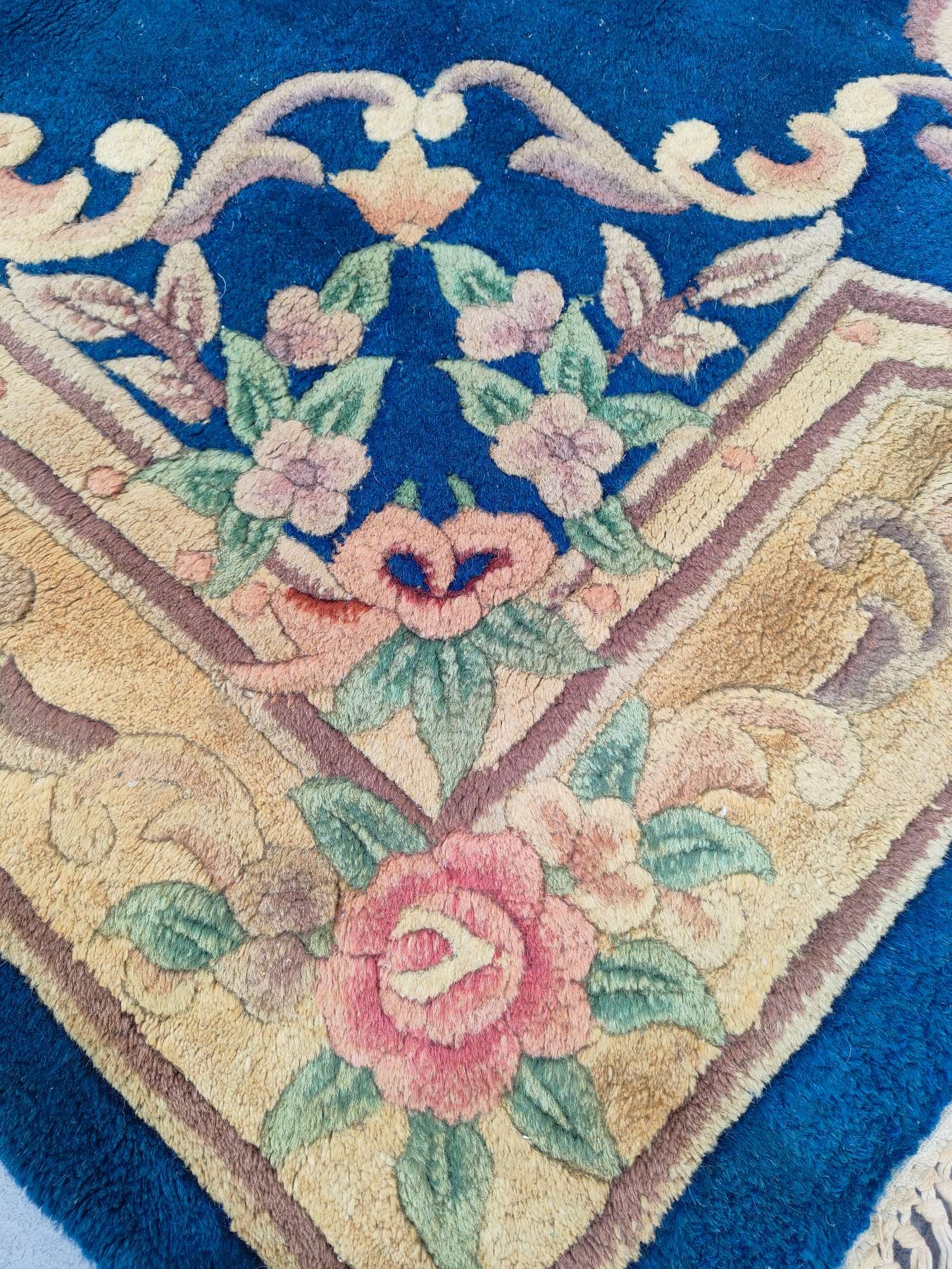 Large rectangular old wool carpet - 9