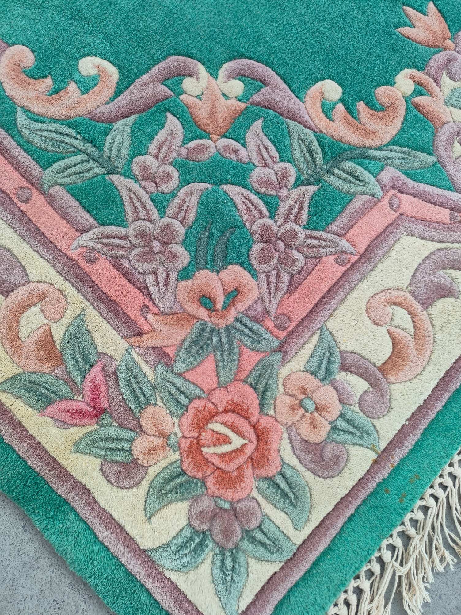 Large rectangular vintage wool carpet - 6